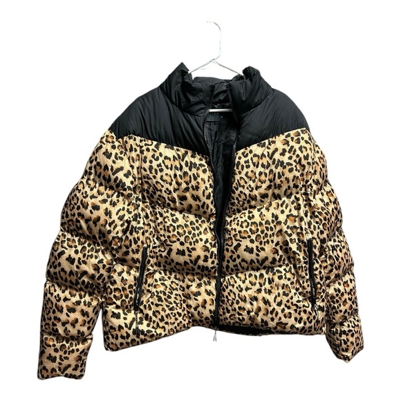 ASOS Design Leopard Puffer Jacket Size 3X - Picture 1 of 4